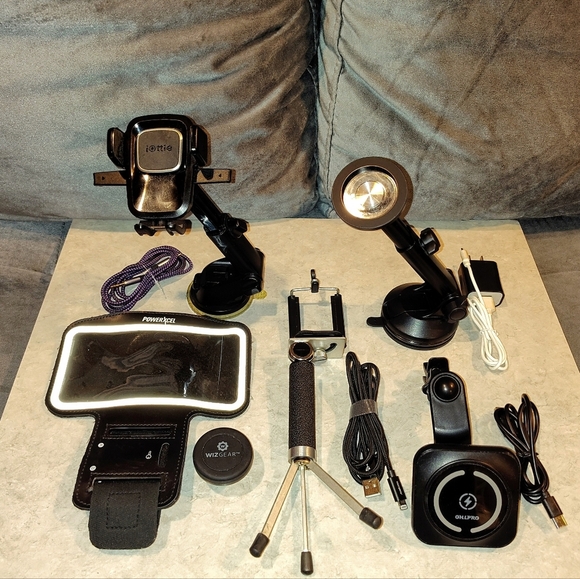 CELLPHONE ACCESSORIES BUNDLE CAR PHONE HOLDERS, TRI-POD, ARM BAND & OHL CHARGER - Picture 12 of 16